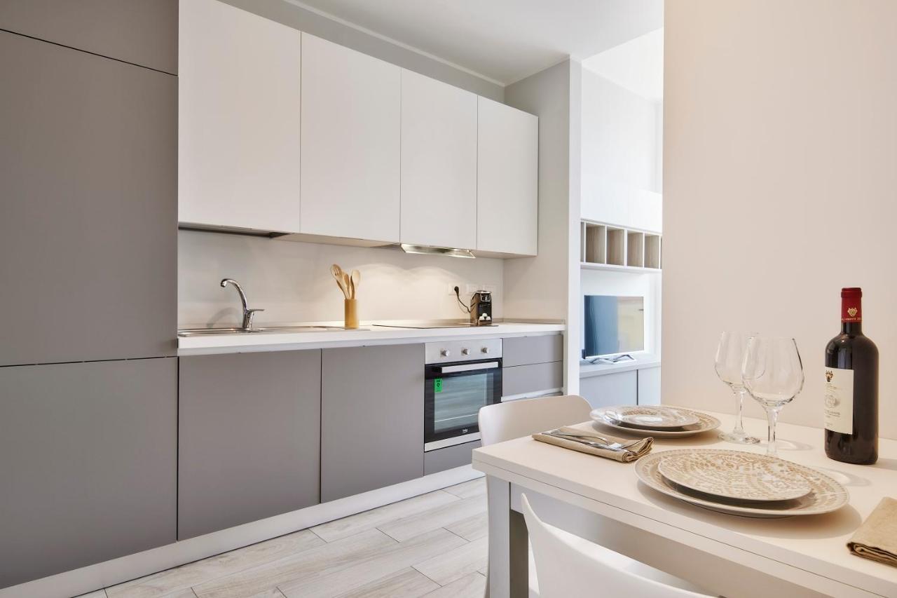 Monviso Modern - Exclusive Apartment Milano Eksteriør bilde