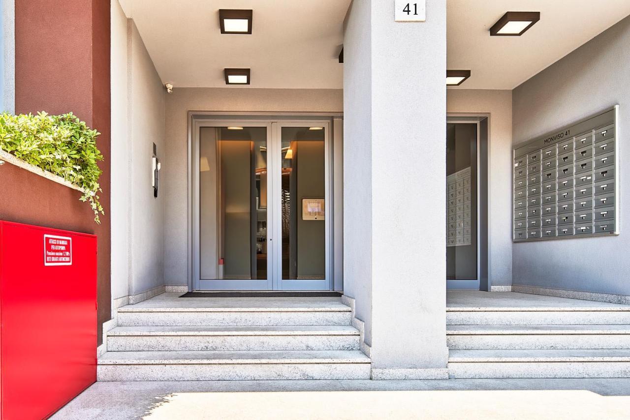 Monviso Modern - Exclusive Apartment Milano Eksteriør bilde